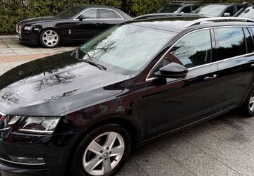 Skoda Octavia 97.000 km 14.980 &euro; München 81827