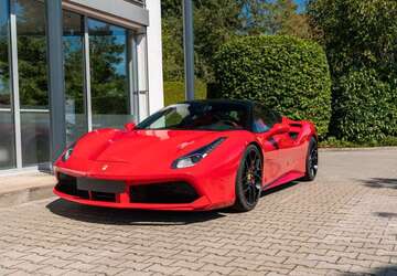 Ferrari 488 23.900 km 233.900 &euro; Grünwald 82031