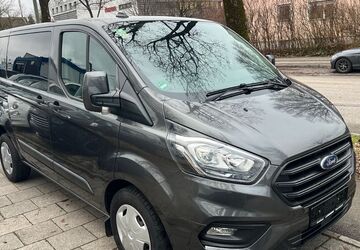 Ford Transit Custom 48.000 km 24.990 &euro; München 81825