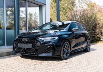 Audi RS3 6.150 km 82.900 &euro; Grünwald 82031