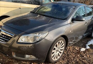 Opel Insignia 145.661 km 3.999 &euro; München - Pasing-Obermenzing 81243