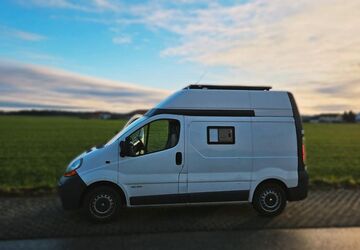 Renault Trafic 157.000 km 8.299 &euro; Pastetten 85669