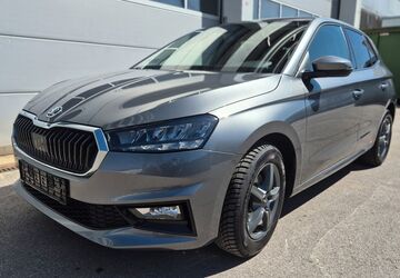 Skoda Fabia 49.000 km 16.400 &euro; Neufahrn 85375