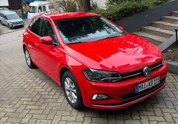 VW Polo 61.000 km 13.200 &euro; München 81929