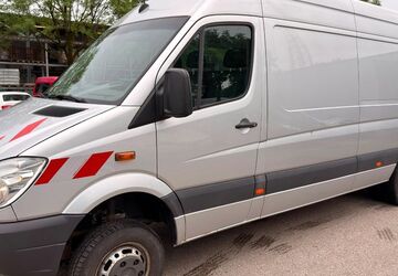 Mercedes-Benz Sprinter 175.000 km 19.900 &euro; München 81243
