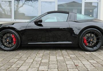 Porsche 992 9.999 km 187.950 &euro; Gauting bei Starnberg 82131