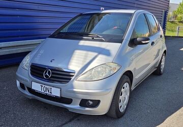Mercedes-Benz A 180 167.000 km 2.800 &euro; München 81243
