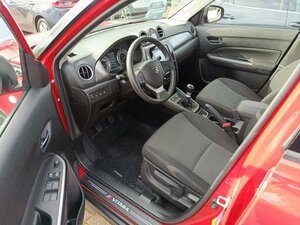 Suzuki Vitara 1,4 BOOST COMFORT 34.555 km 18.960 &euro; Höhenkirchen-Siegertsbrun 85635