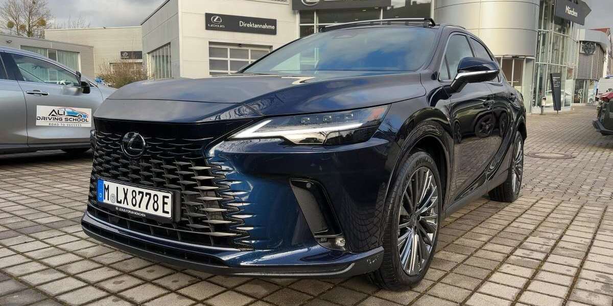 Lexus RX 450h 3.990 km 79.490 &euro; München 80687