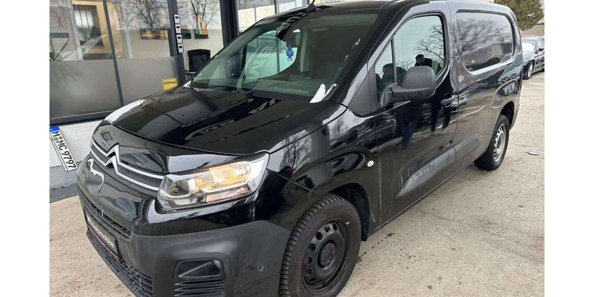 Citroen Berlingo 114.000 km 10.990 &euro; München 80939