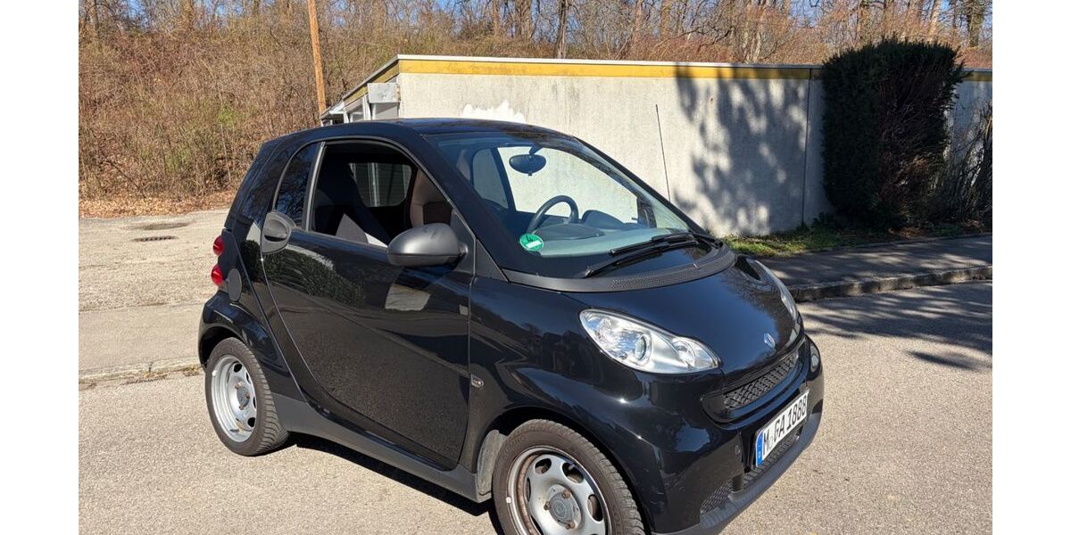 Smart ForTwo 60.333 km 4.999 &euro; München 81929
