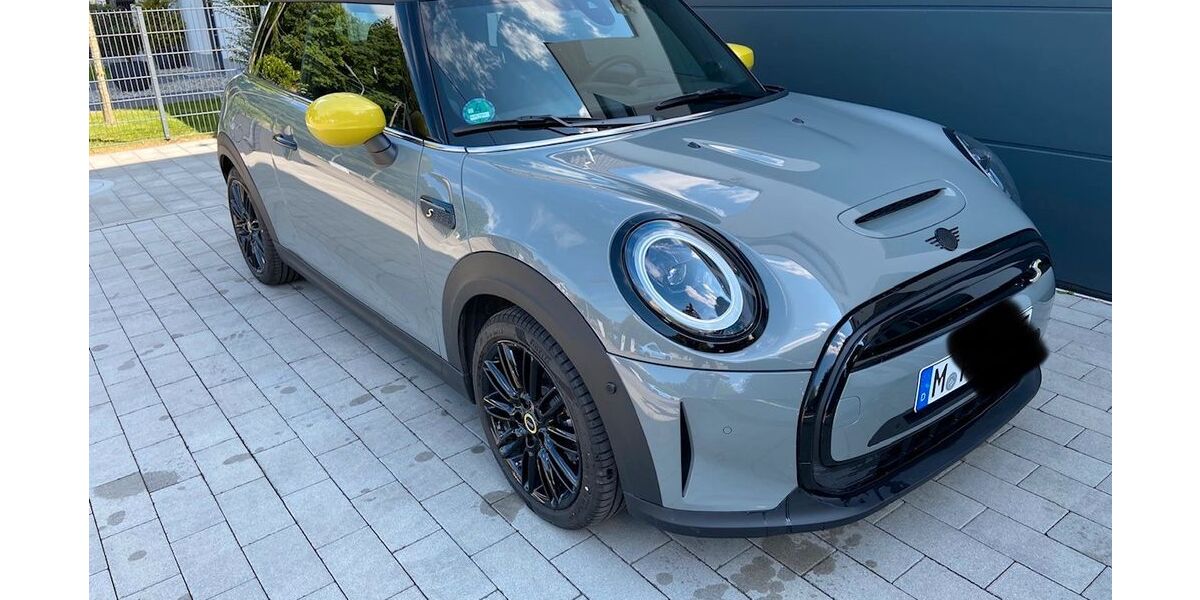 Mini Cooper SE 12.000 km 19.999 &euro; München 81249