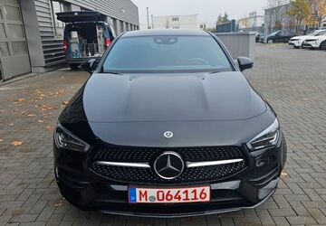 Mercedes-Benz CLA 250 71.980 km 33.000 &euro; München 81825