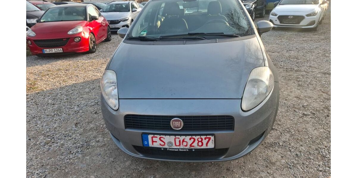 Fiat Grande Punto 131.000 km 1.699 &euro; Dietersheim (Bei Eching) 85386