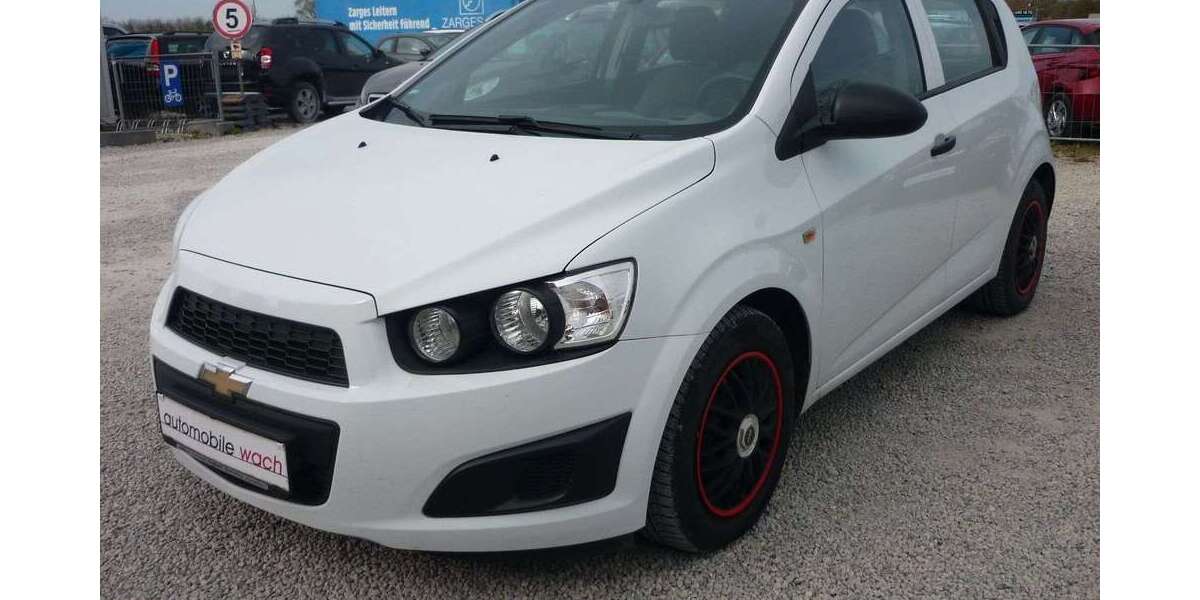 Chevrolet Aveo 91.000 km 3.950 &euro; München 81829