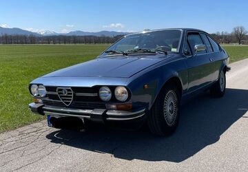 Alfa Romeo Alfetta 93.000 km 22.900 &euro; München 81737