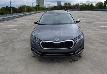 Skoda Octavia 106.000 km 21.900 &euro; München 80686