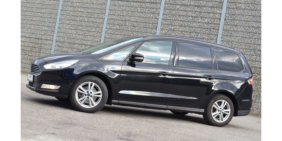 Ford Galaxy 142.400 km 12.980 &euro; München 81243