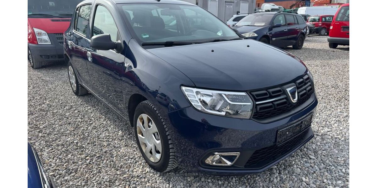 Dacia Sandero 104.000 km 3.900 &euro; München 81829