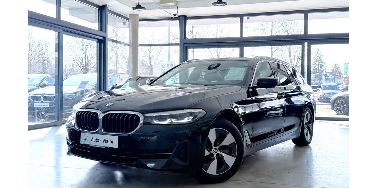 BMW 520 152.246 km 25.449 &euro; München 81825