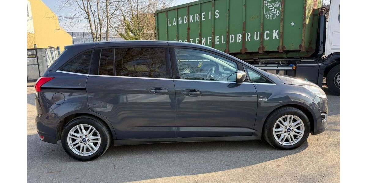 Ford Grand C-Max 262.642 km 3.300 &euro; Emmering 82275