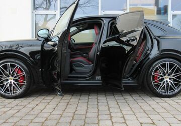 Porsche Cayenne 8.000 km 147.950 &euro; Gauting bei Starnberg 82131