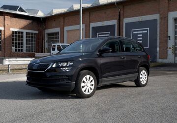 Skoda Karoq 78.000 km 15.490 &euro; München 81249
