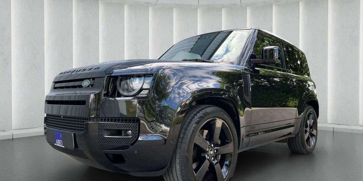 Land Rover Defender 22.000 km 110.670 &euro; Gruenwald 82031