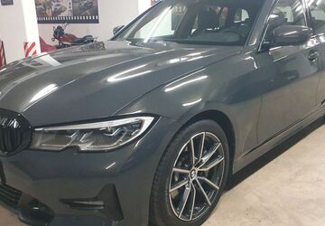 BMW 330 41.921 km 38.250 &euro; Baldham 85598