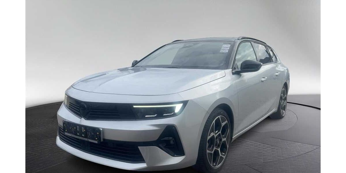 Opel Astra 4.000 km 31.775 &euro; Gröbenzell 82194