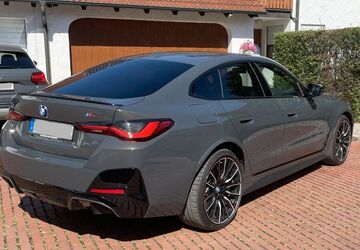 BMW i4 26.000 km 52.900 &euro; Garching 85748