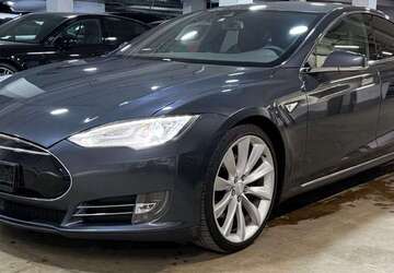 Tesla Model S 179.265 km 18.999 &euro; München 81675