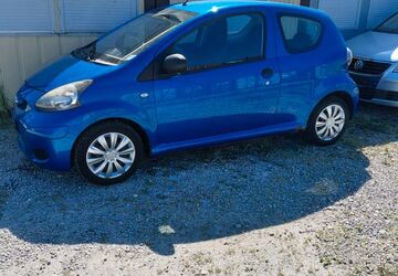Toyota Aygo (X) 160.000 km 750 &euro; München 80999