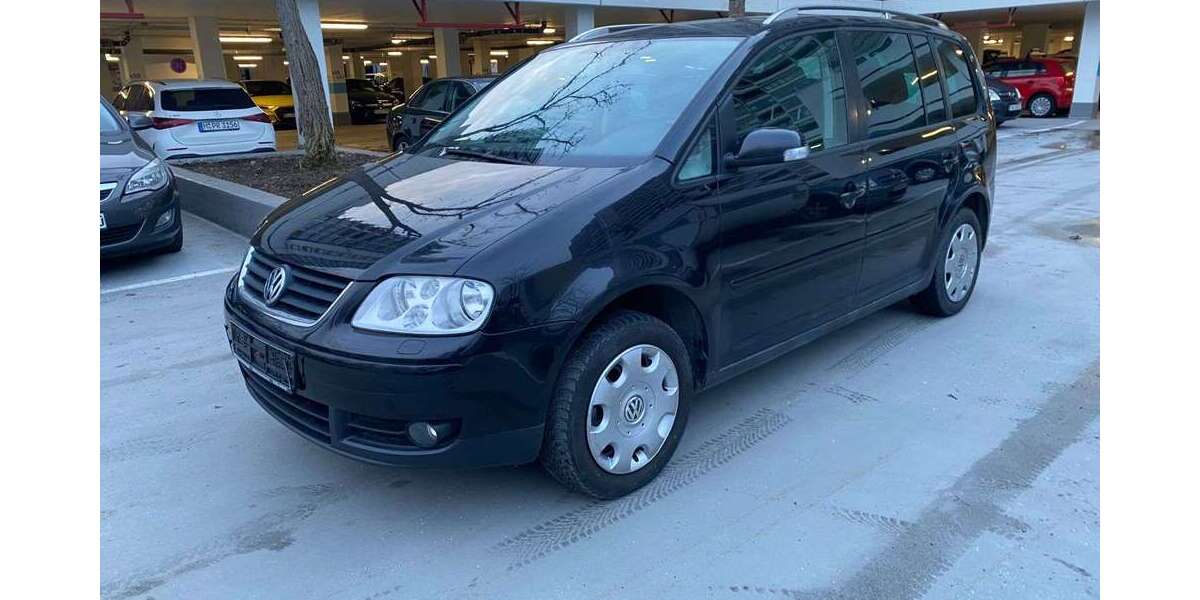 VW Touran 240.000 km 1.000 &euro; München 80809