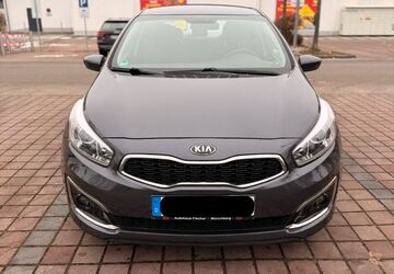 Kia ceed / Ceed 83.920 km 11.600 &euro; München 81677
