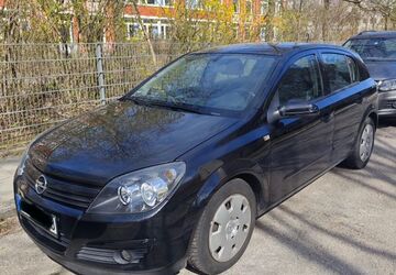 Opel Astra 186.000 km 690 &euro; München 80807