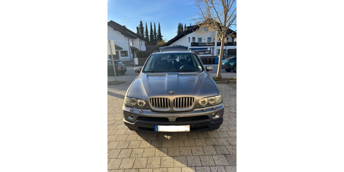 BMW X5 260.000 km 7.499 &euro; Feldkirchen 85622