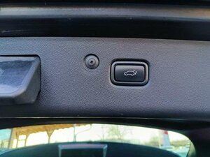 Kia SPORTAGE D2.0 48V AWD AT8 GTL TECH LEDER AHK 57.337 km 24.960 &euro; Höhenkirchen-Siegertsbrun 85635