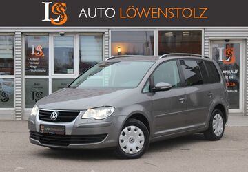 VW Touran 179.518 km 5.990 &euro; München 81243