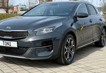 Kia XCeed 69.573 km 18.900 &euro; München 81243