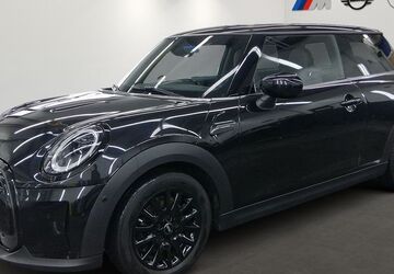 Mini ONE 33.008 km 19.250 &euro; München 81827