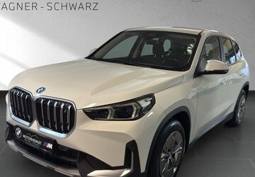 BMW iX1 126.600 km 29.900 &euro; Kirchseeon 85614