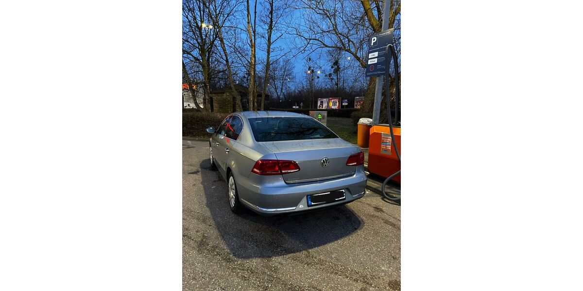 VW Passat 214.000 km 6.400 &euro; München 80939