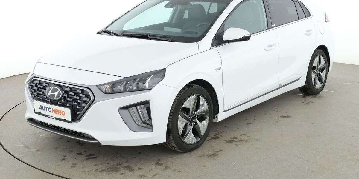 Hyundai IONIQ 74.749 km 15.880 &euro; Neufahrn 85375