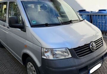 VW T5 Transporter 450.000 km 3.000 &euro; München 81827