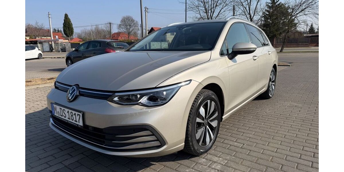 VW Golf 52.000 km 22.900 &euro; München 81929