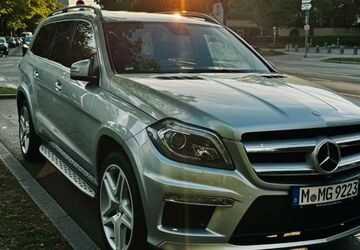 Mercedes-Benz GL 450 174.000 km 20.500 &euro; München 81929