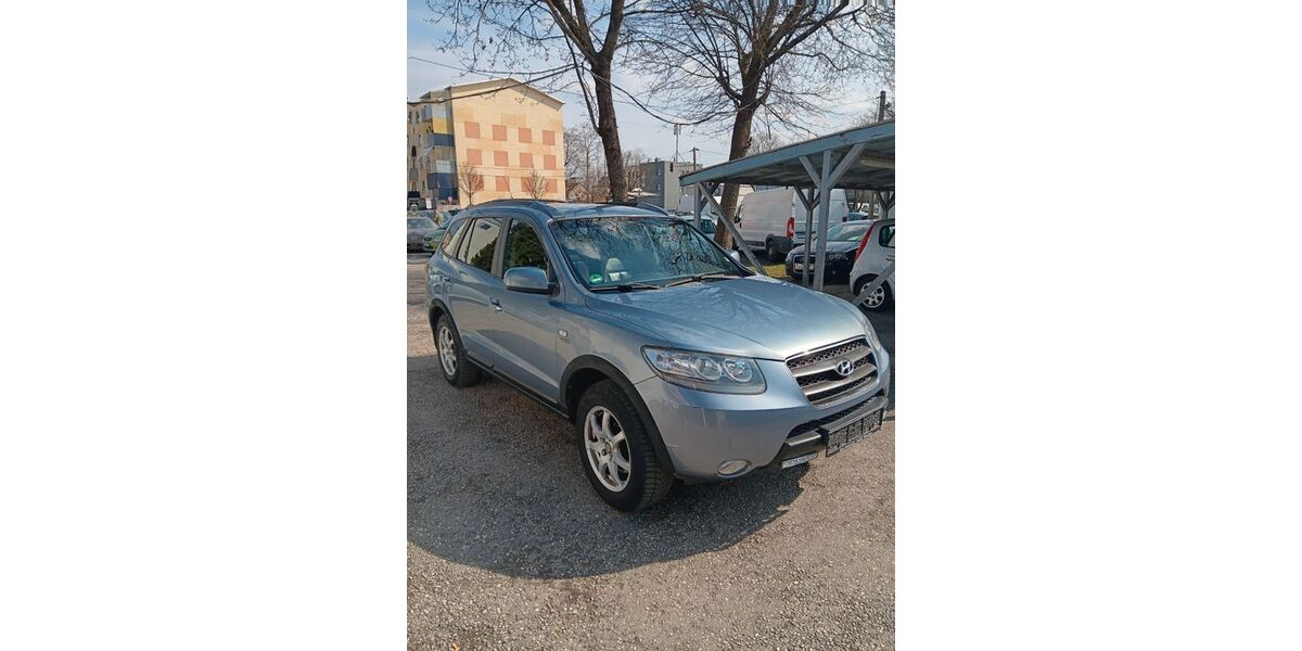 Hyundai SANTA FE 195.000 km 5.950 &euro; München 81243