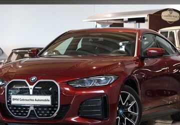 BMW i4 40.502 km 44.800 &euro; Ismaning 85737