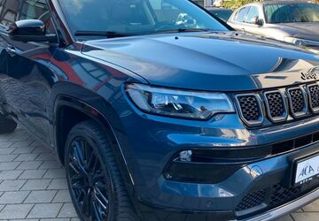 Jeep Compass 20.300 km 24.890 &euro; Ismaning 85737